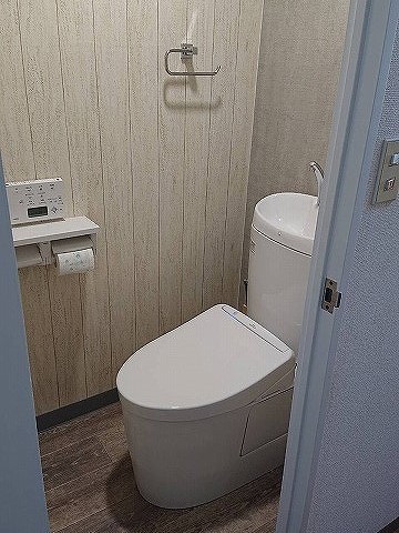 富士市　Ｔ様邸　トイレまるごと取替工事