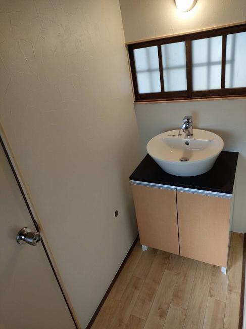 富士市　Ａ様邸　小便器スペースを手洗い設置改装工事